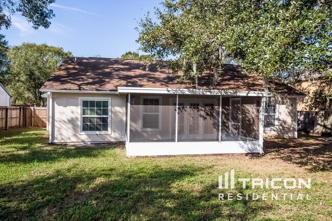 Building Photo - 607 Sweetleaf Dr
