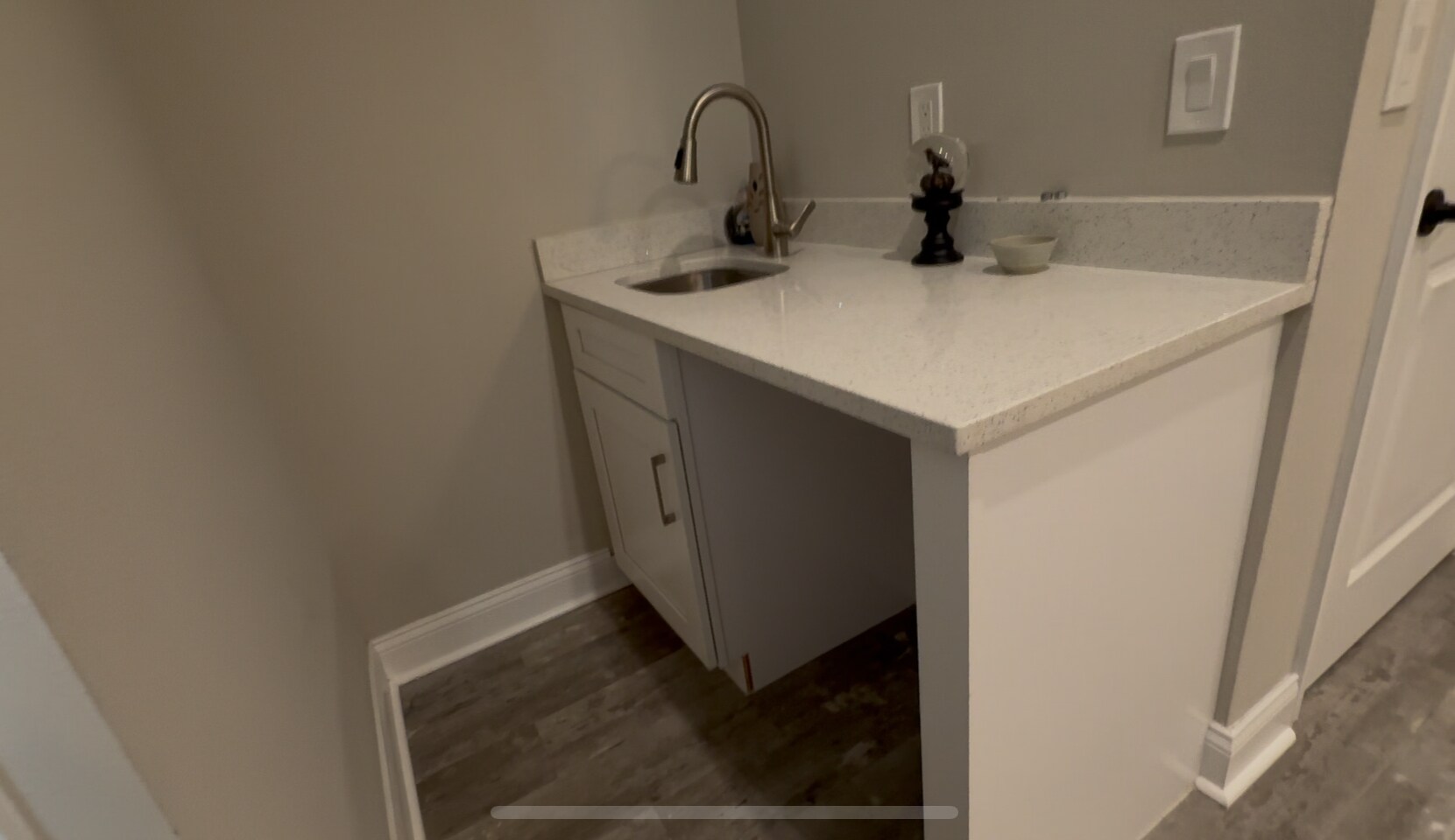 Wet bar third floor - 4114 N Nebraska Ave