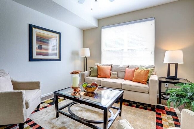 Building Photo - 10975 Dayton Ct