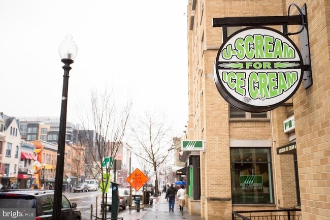 Building Photo - 1701 16th St NW