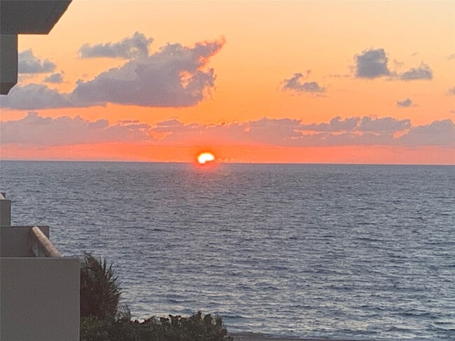 Building Photo - 133 N Pompano Beach Blvd