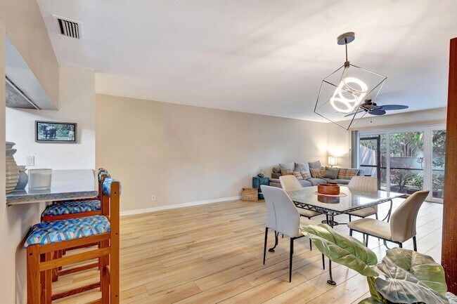 Building Photo - 3110 Surf Way