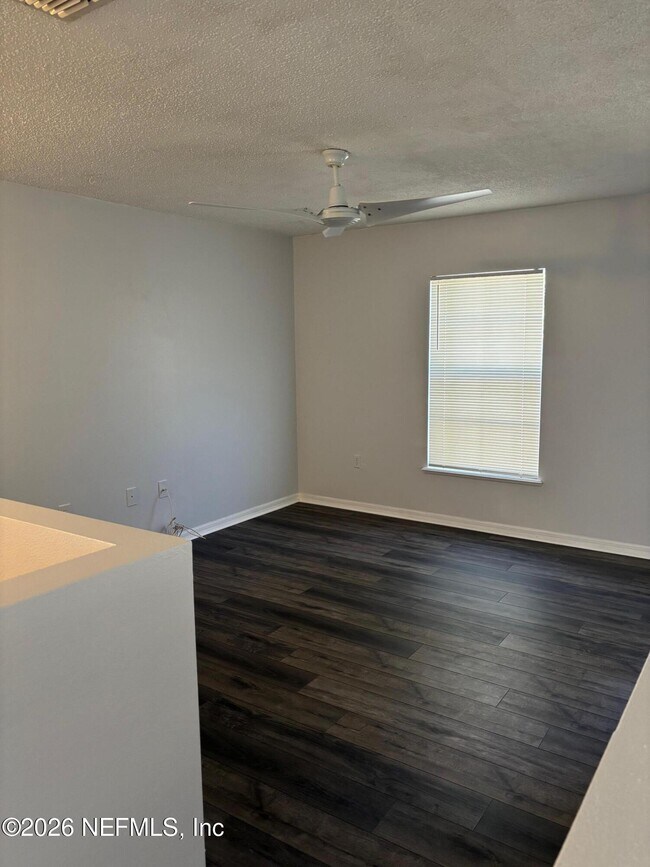 Building Photo - 7086 Shady Pine Ct