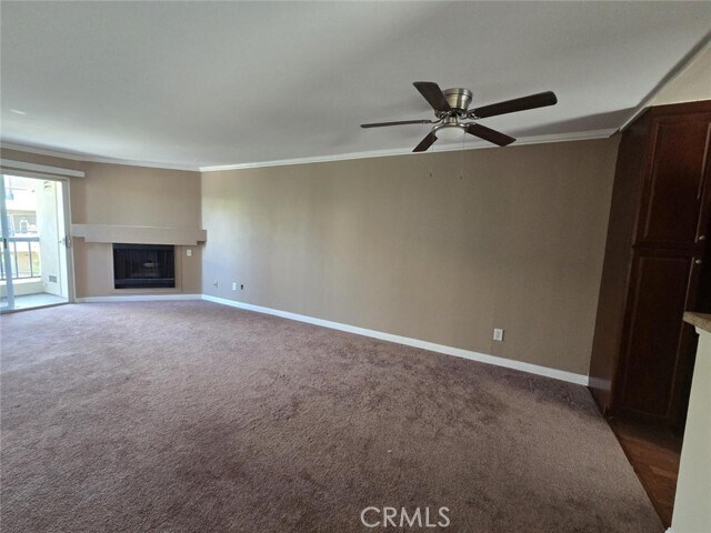 Building Photo - 5540 Owensmouth Ave