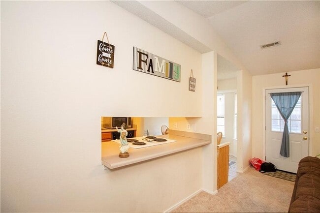 Building Photo - 3045 W Essex Dr