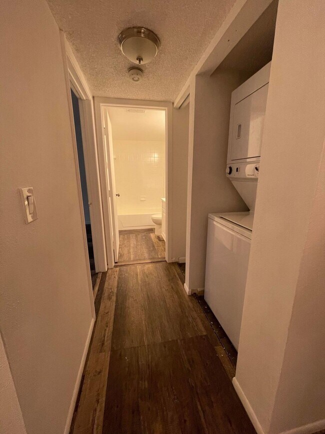 Building Photo - 7760 NW 50th St