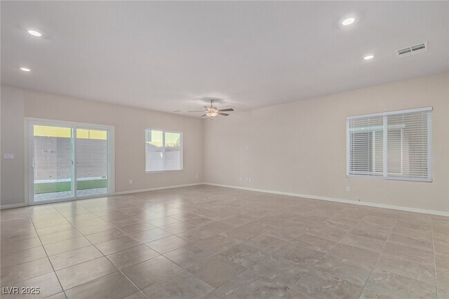 Building Photo - 3812 Corellia Ave