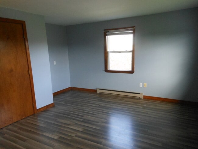 Building Photo - 1331 Old Rte One