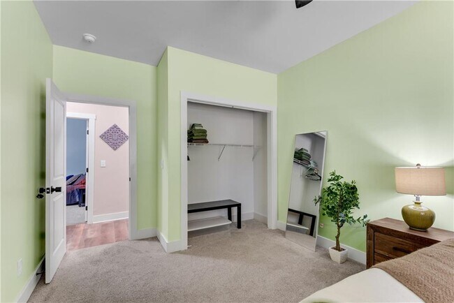 Building Photo - 2424 Connally Dr