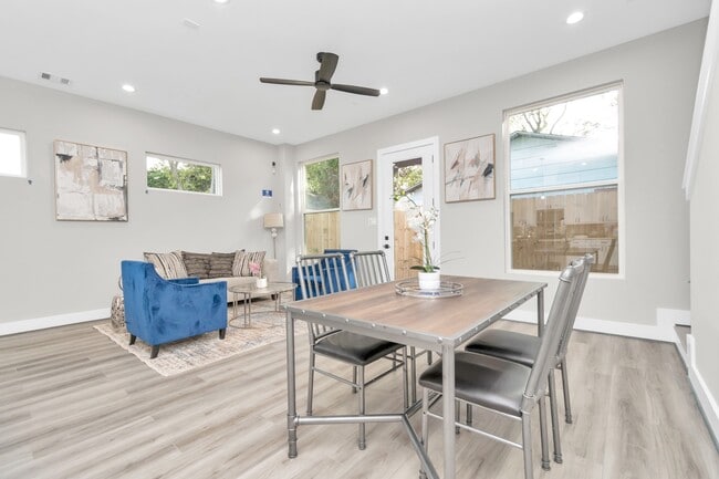 Building Photo - 11 Wellford St