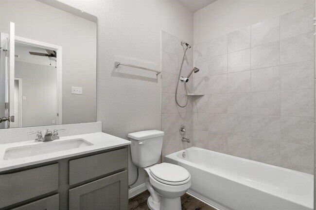 Building Photo - 2580 Westslope Dr