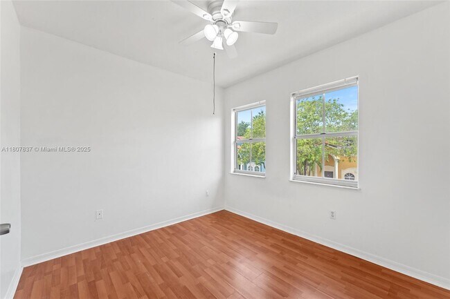 Building Photo - 10819 NW 51st Ln