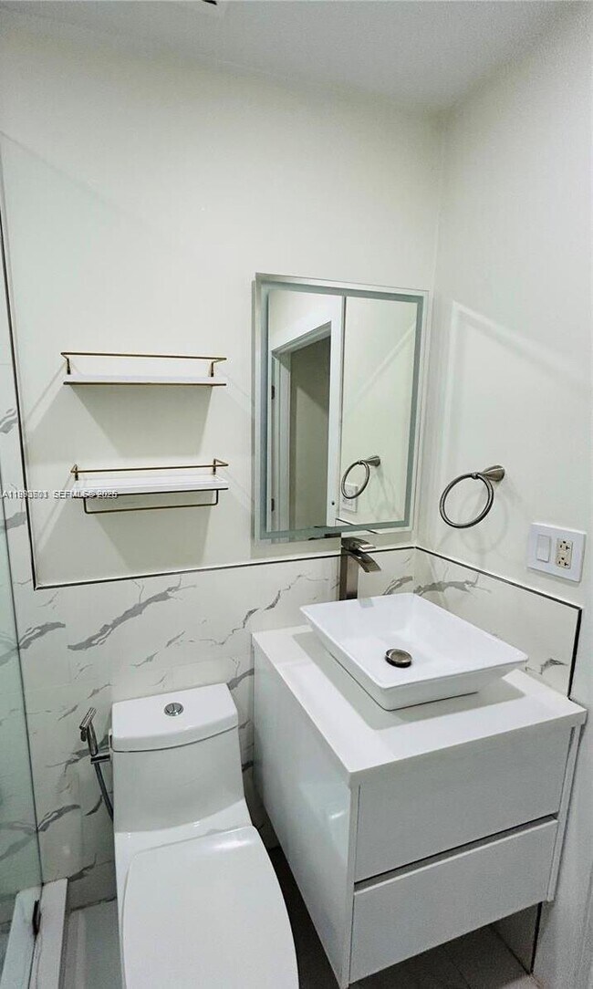 Building Photo - 4618 SW 2nd St