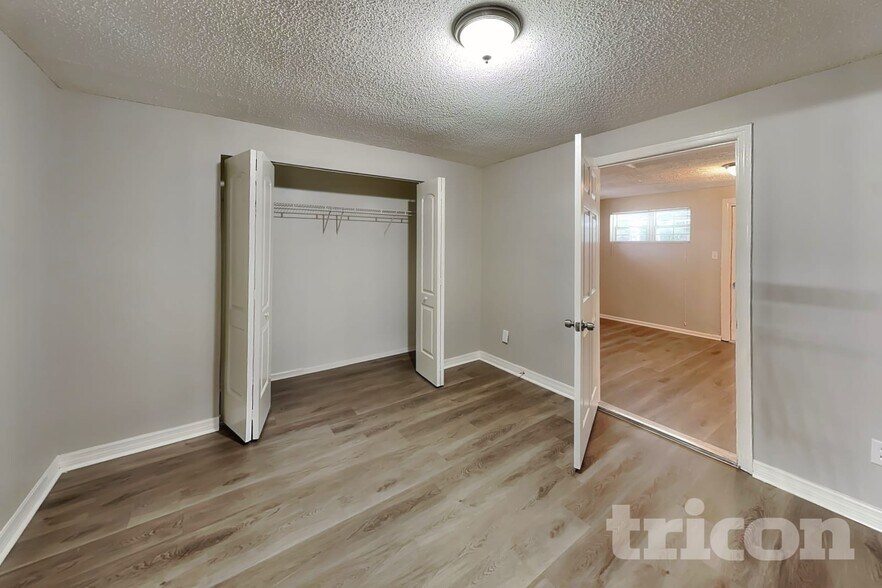 Building Photo - 506 Emberwood Dr
