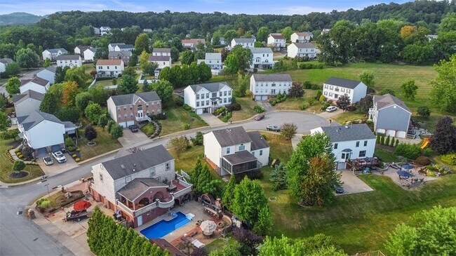 Building Photo - 602 Cassandra Dr