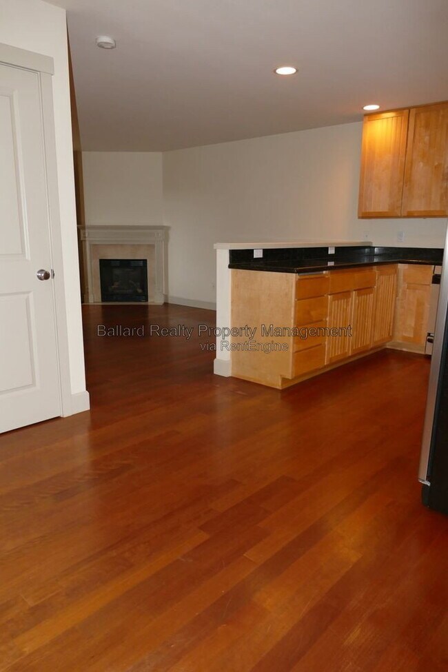 Building Photo - 2440B NW 58th St