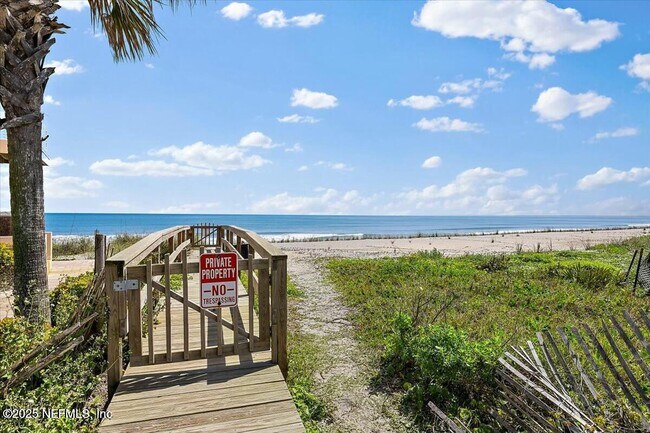 Building Photo - 127 Seaside Vis Ct