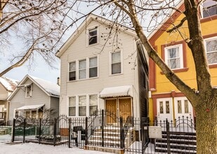 Building Photo - 1739 N Rockwell St