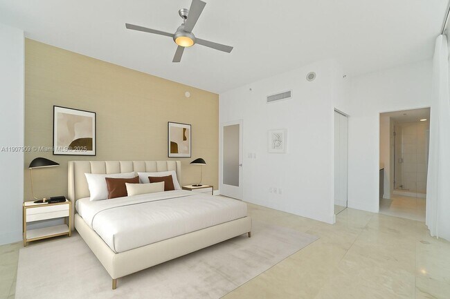 Building Photo - 665 NE 25th St