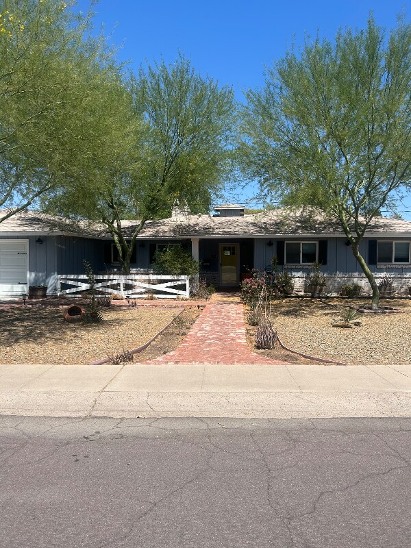 Building Photo - 8114 N 57th Dr