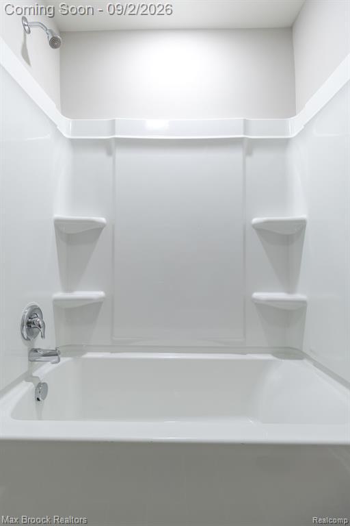 Building Photo - 4819 Glenora Dr
