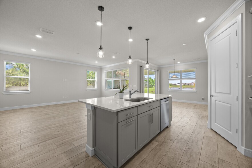 Building Photo - 10364 Shive Island Ct