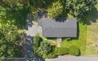 Building Photo - 720 Edgebrook Dr
