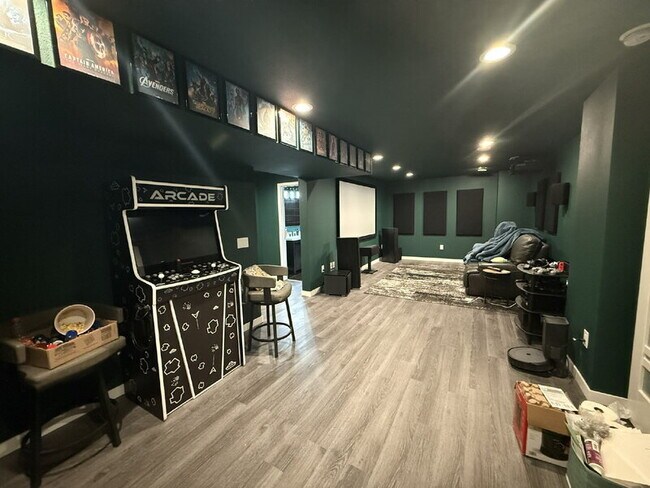 Building Photo - 2865 Endive Dr