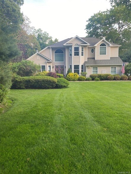 Building Photo - 6 Kara Ct