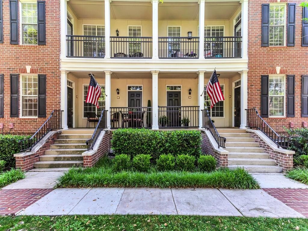 the caruth premier townhome apartments