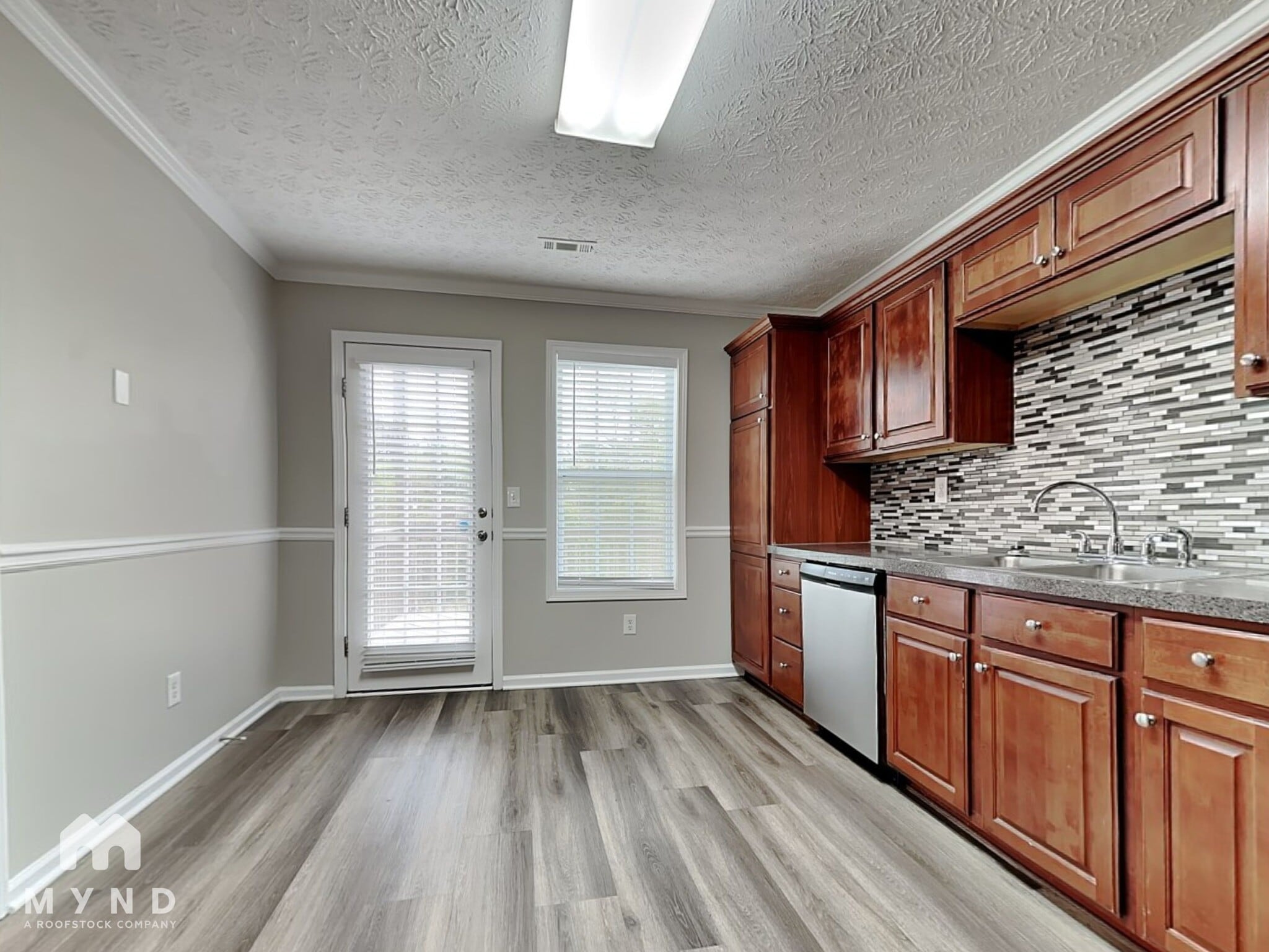 Building Photo - 158 Mcarthur Dr