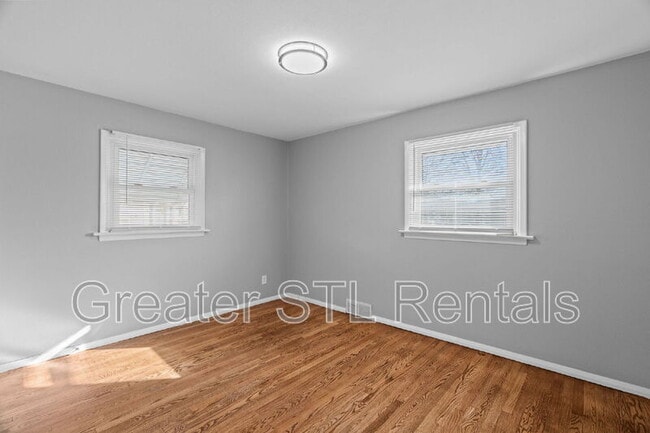 Building Photo - 3 Venetia Ct