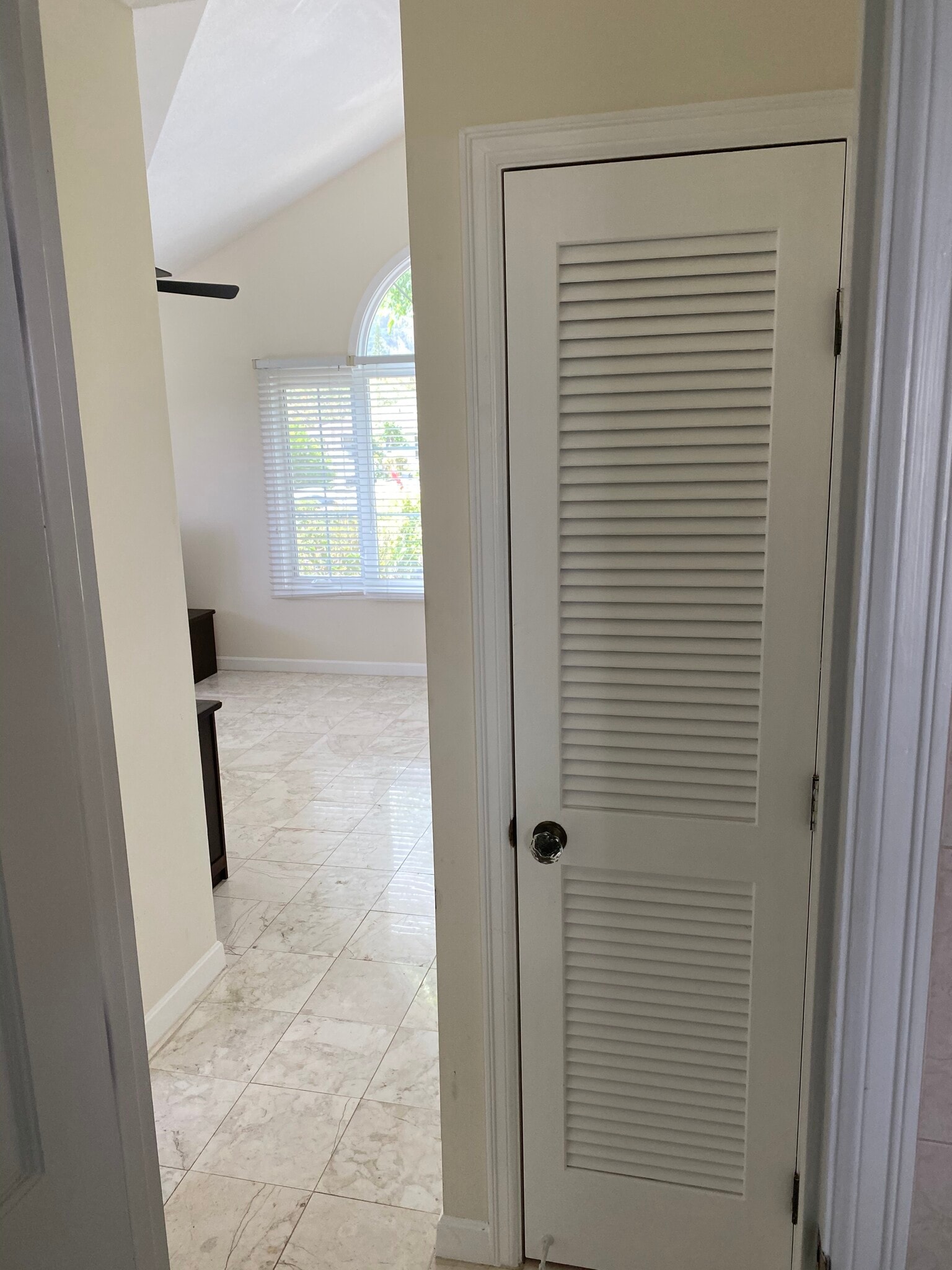Hallway - 3005 Hoaloha Pl