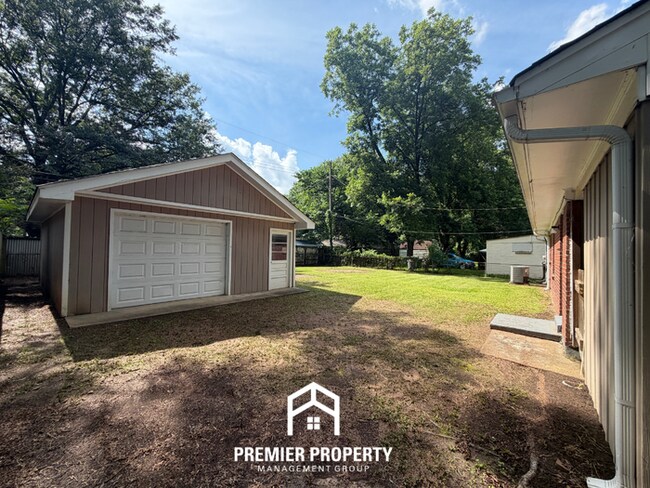 Building Photo - Charming 3BR Colonial Acres Cottage | Hardwood Floors, Detached Garage & Large Yard