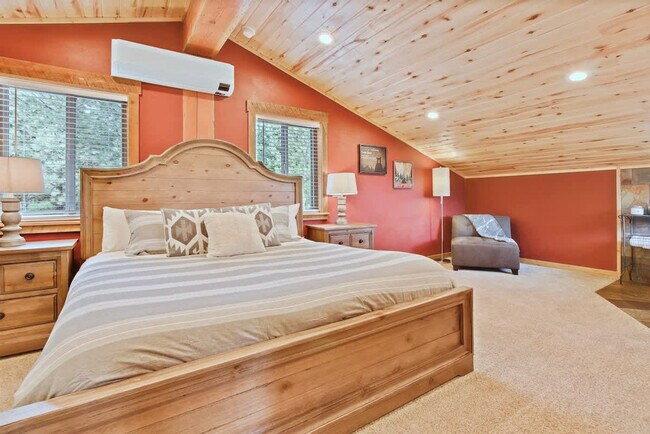 Building Photo - 96 Shilo Dr