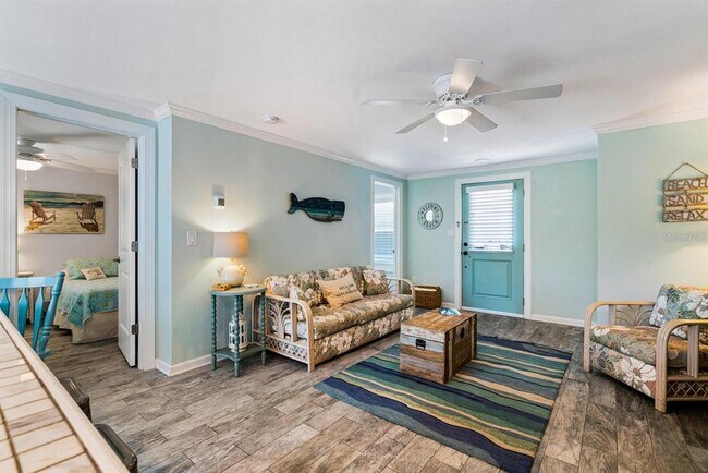 Building Photo - 305 57th St