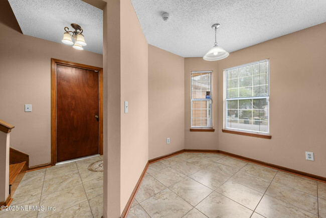Building Photo - 8061 Virgo St
