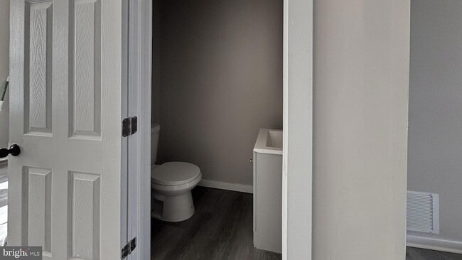 Building Photo - 2644 S Felton St