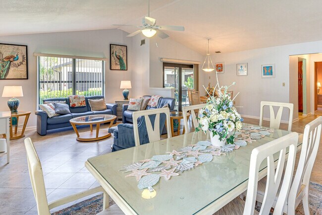 Building Photo - 11651 Pointe Cir