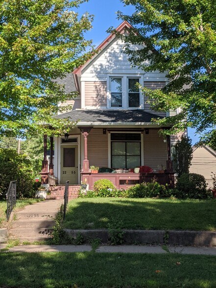 Building Photo - 2255 Pierce St NE