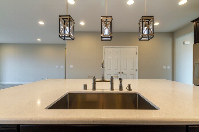 Building Photo - 4209 W Gallinule Dr