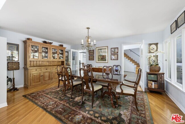 Building Photo - 11215 Sunset Blvd