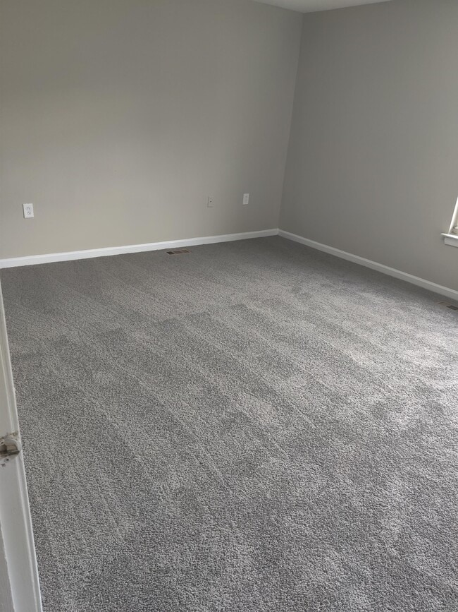 Building Photo - 2714 Titan St