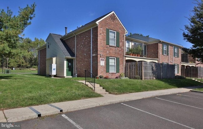 Building Photo - 159 Oberlin Terrace