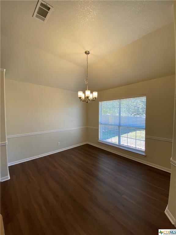 Building Photo - 1910 Stonehenge Dr