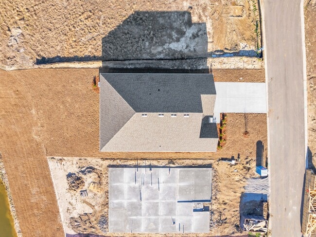 Building Photo - 514 Silky Oak Dr SE