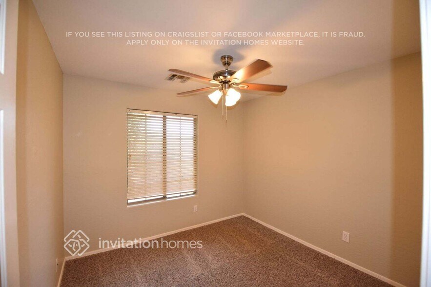 Building Photo - 9638 N 94th Ave