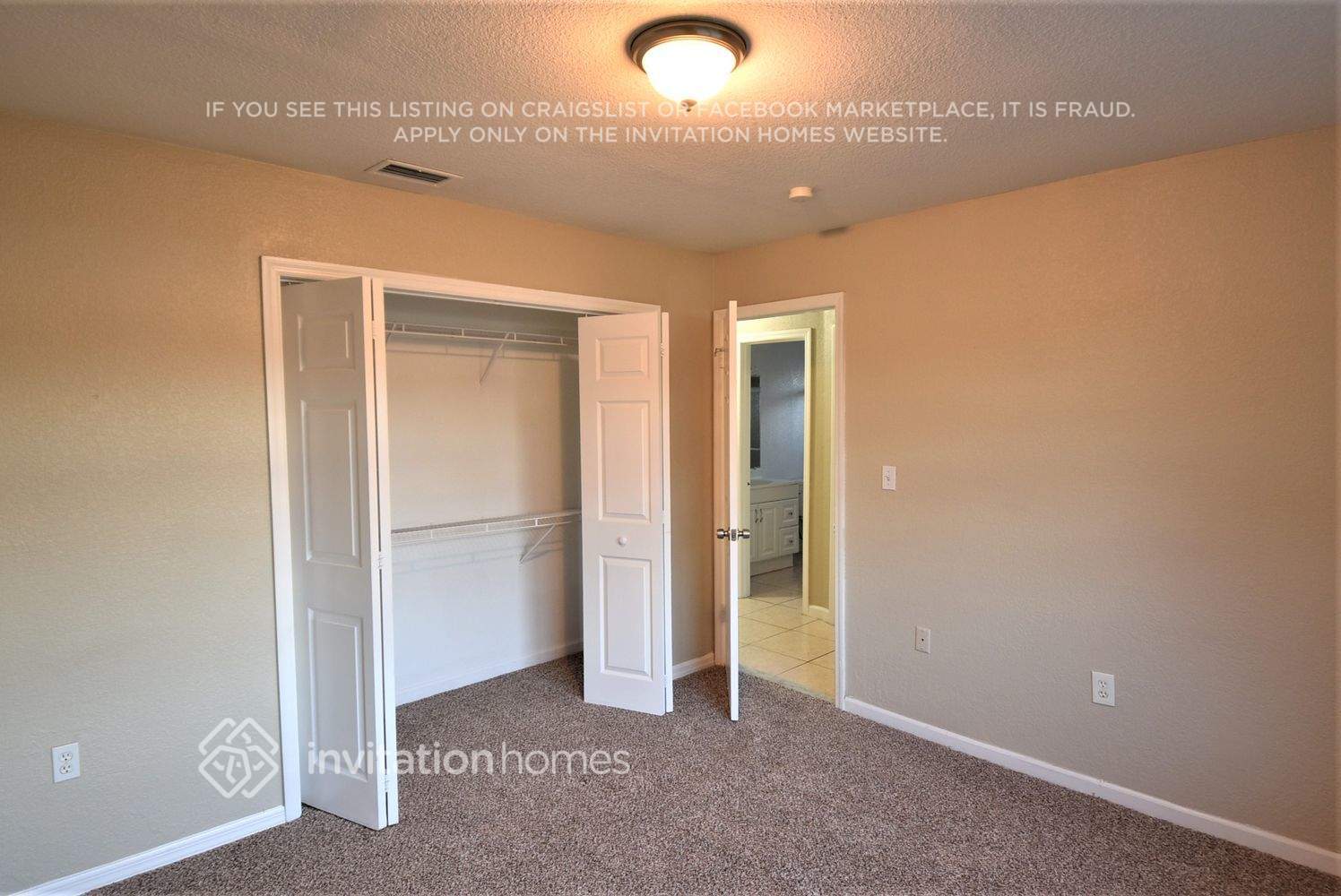 Building Photo - 16620 SW 93rd Ave
