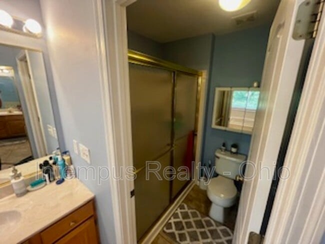 Building Photo - 2449 Anderson Manor Ct