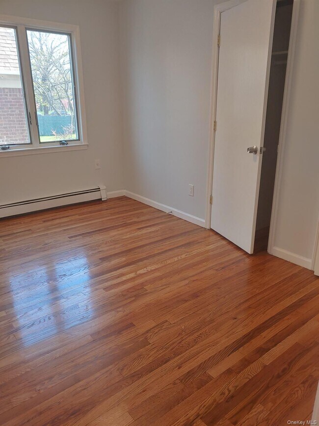 Building Photo - 81-12 Commonwealth Blvd